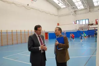 José Ignacio Fernández Rubio se reúne con la directiva del Club de Baloncesto Las Rozas
