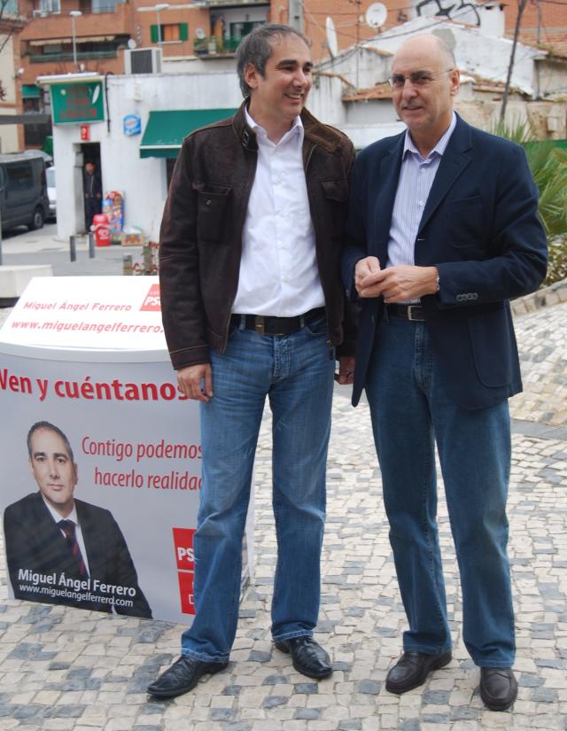 Rodolfo Ares, Consejero del Interior del Gobierno Vasco visita Las Rozas acompañando al candidato socialista a la alcaldía, Miguel Ángel Ferrero