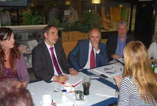 El proyecto del Campus de Las Rozas es un proyecto realista, singular e innovador, se trata del campus del siglo XXI, señaló Ferrero durante la mesa redonda