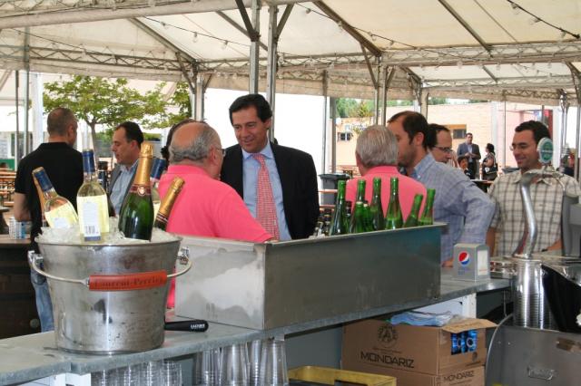 El alcalde inaugura la I Feria Gourmet de Las Rozas