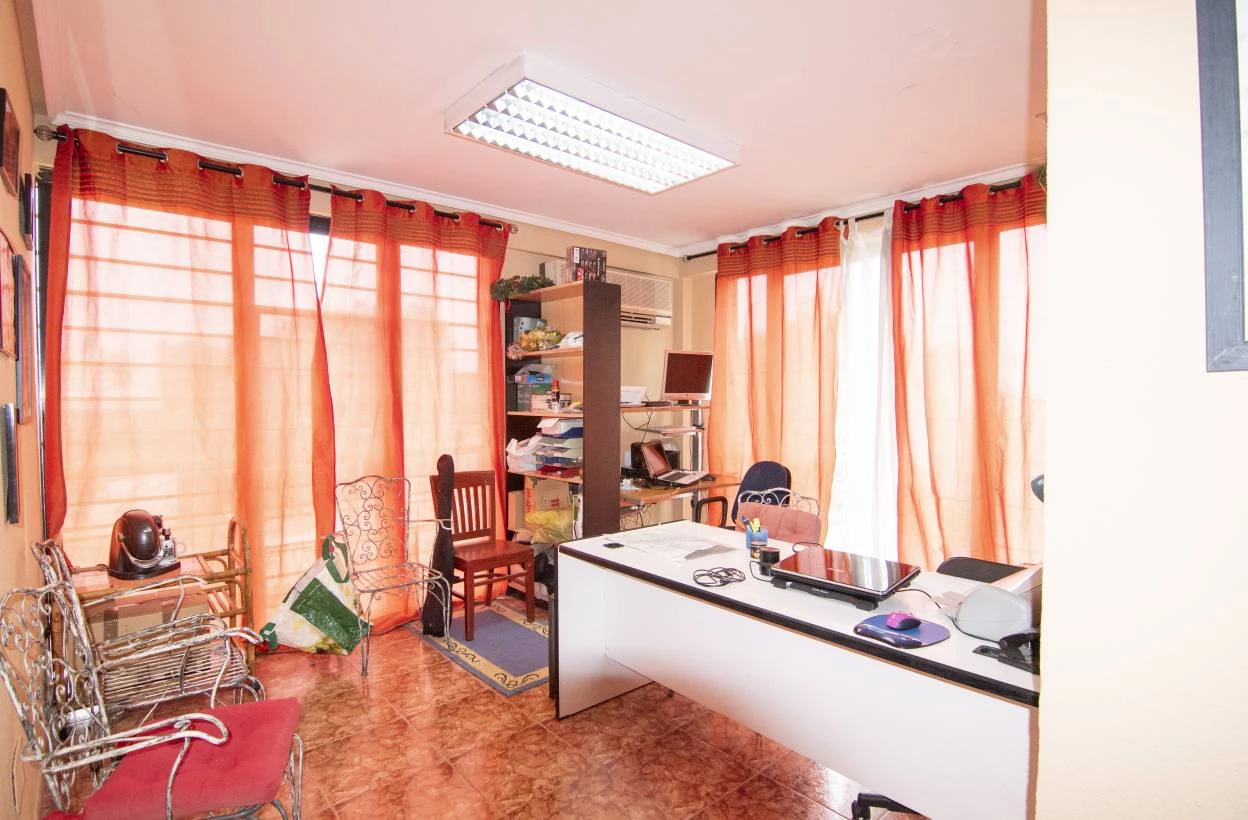 Local en venta con opcion cambio de uso