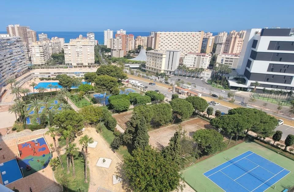 Alquiler Apartamento. Vistas Mar. Alicante.