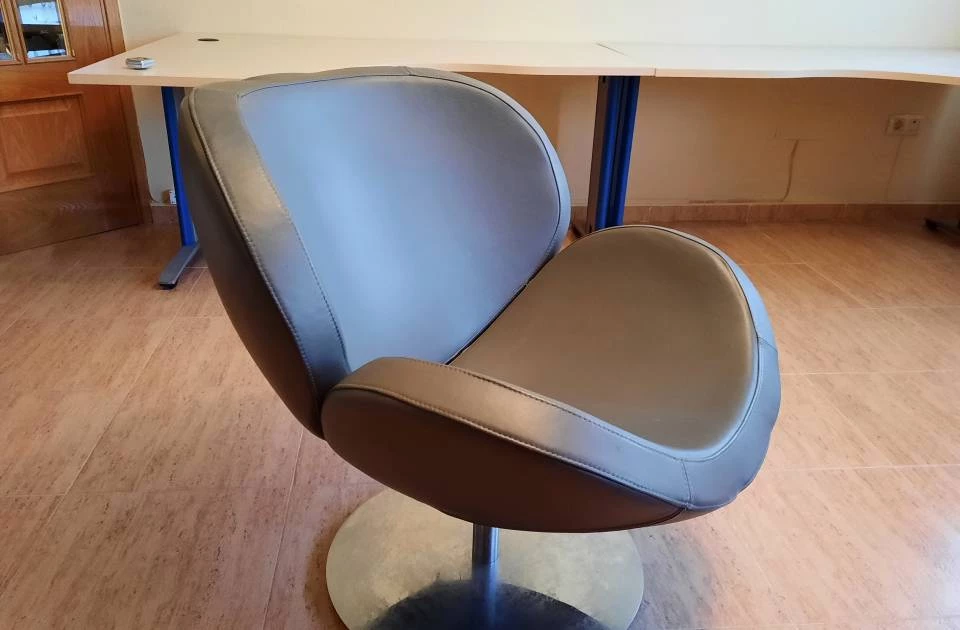 Se vende sillón piel